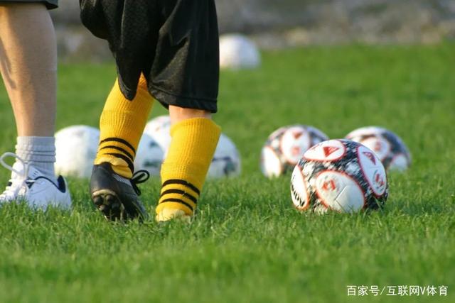 哈兰德客场进球再创新纪录，追平传奇前锋范佩西